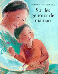 Sur les genoux de maman